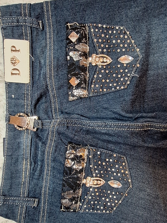 d. jeans Pants - D&P Dark Wash Cuffed Jeans with Glam Crystal Back Pockets Sz 3
